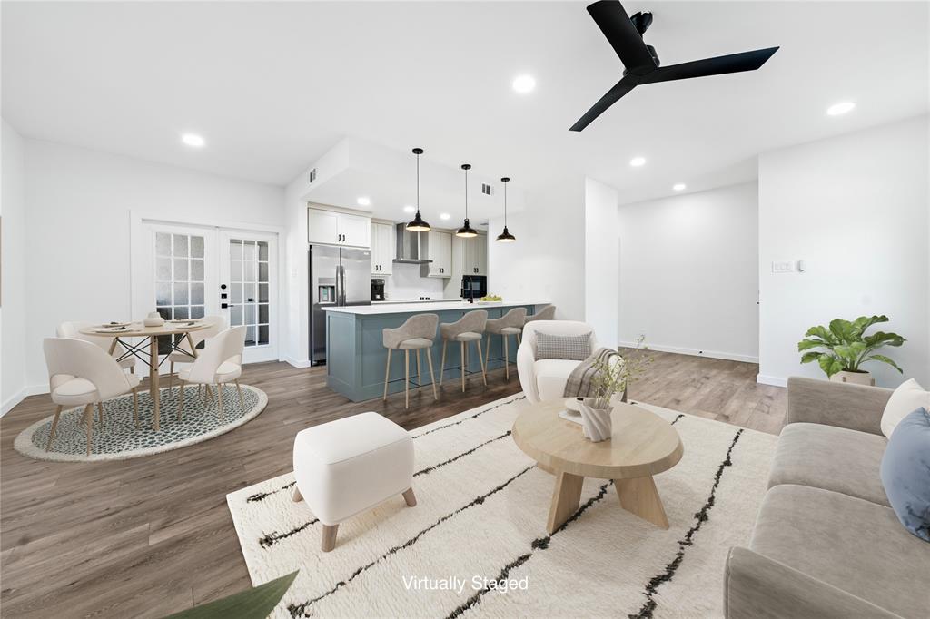 Woods On Park Lane Condos - Residential