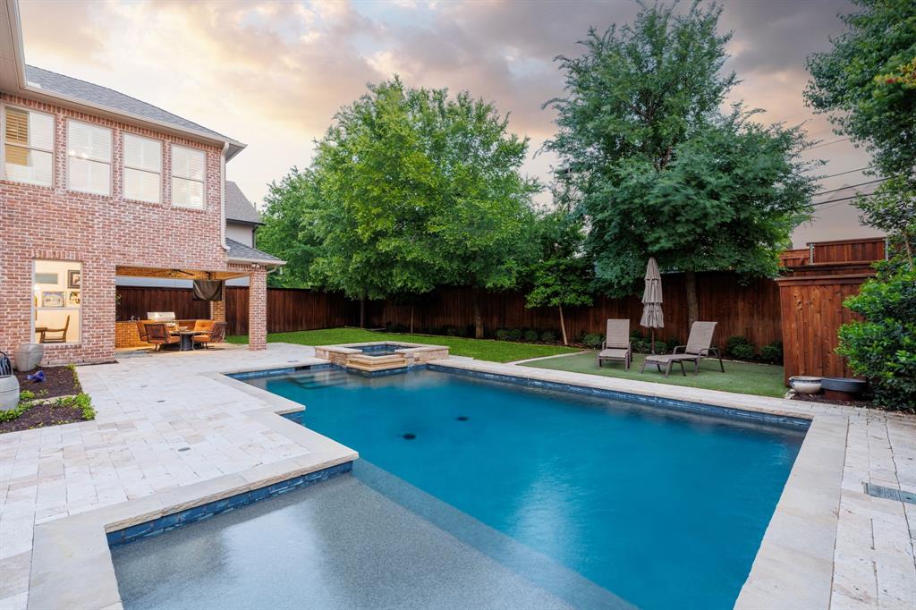 Pemberton 02 - Residential