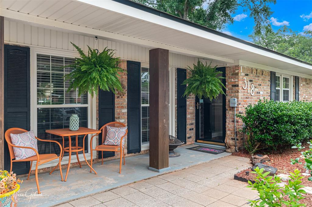 318 Levin Lane