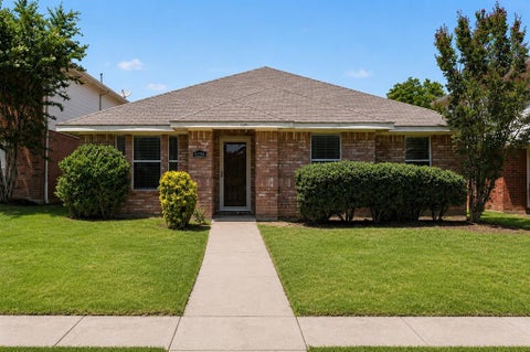 Photo of 5228 Boxwood Lane, McKinney, TX 75070 (MLS # 21338562)