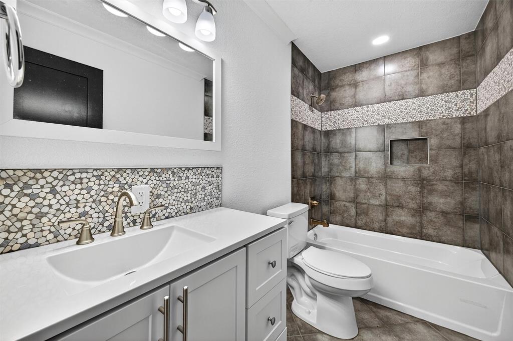 Riley James - Residential