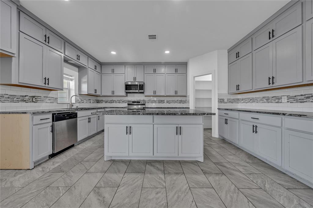 Morgan Creek Estate - Residential