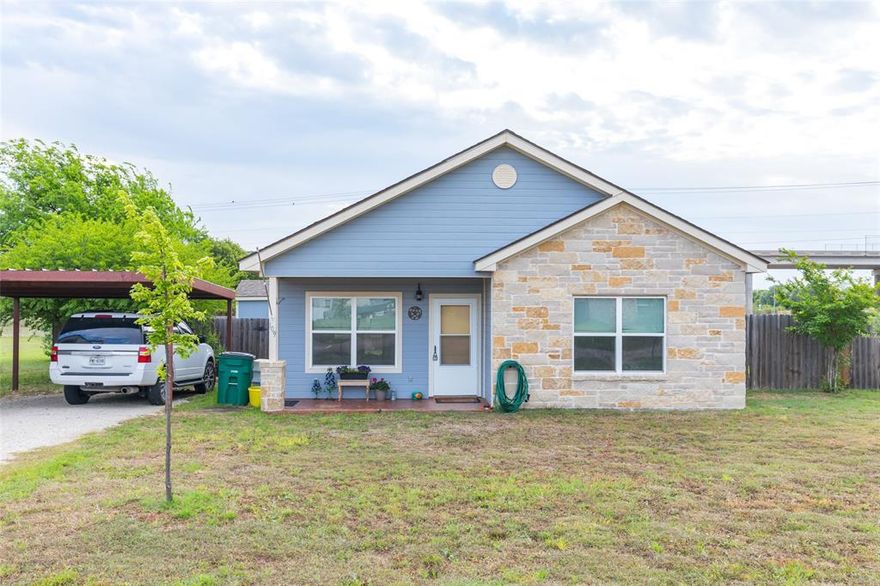 Charming 2021-built home located in Clyde ISD, offering 2 bedrooms and 1 bathroom within a thoughtfully designed 876 square feet, efficiently laid out to maximize space and functionality. This all-electric home features an open layout with durable concrete floors and a functional kitchen complete with an island and granite countertops throughout. Energy-efficient features include spray foam insulation and high-efficiency appliances. Situated on a spacious lot, the property offers a large backyard with a patio area, wood privacy fence, and a storage building for added convenience. A two-car carport provides covered parking. Ideal for those seeking a low-maintenance, newer construction home with modern finishes.