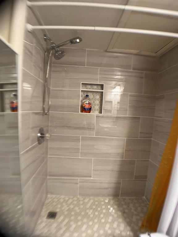 Park Lane Twnhms Ph 01 - Residential Lease