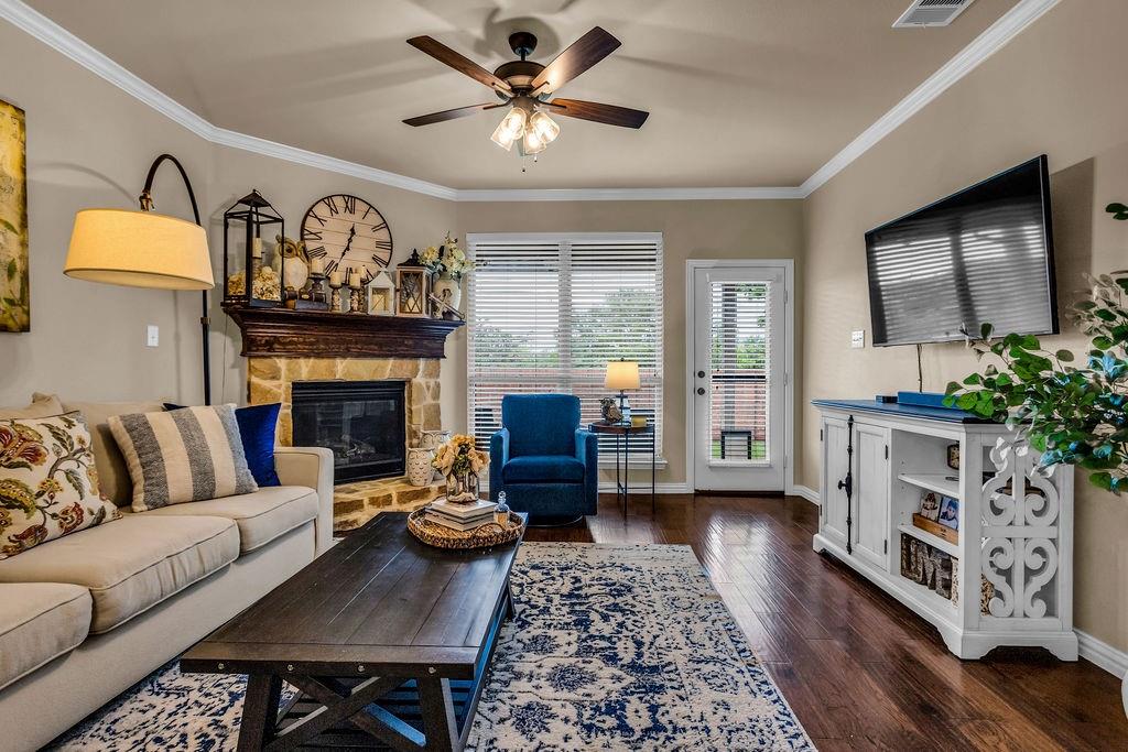 612 Sundrop Drive