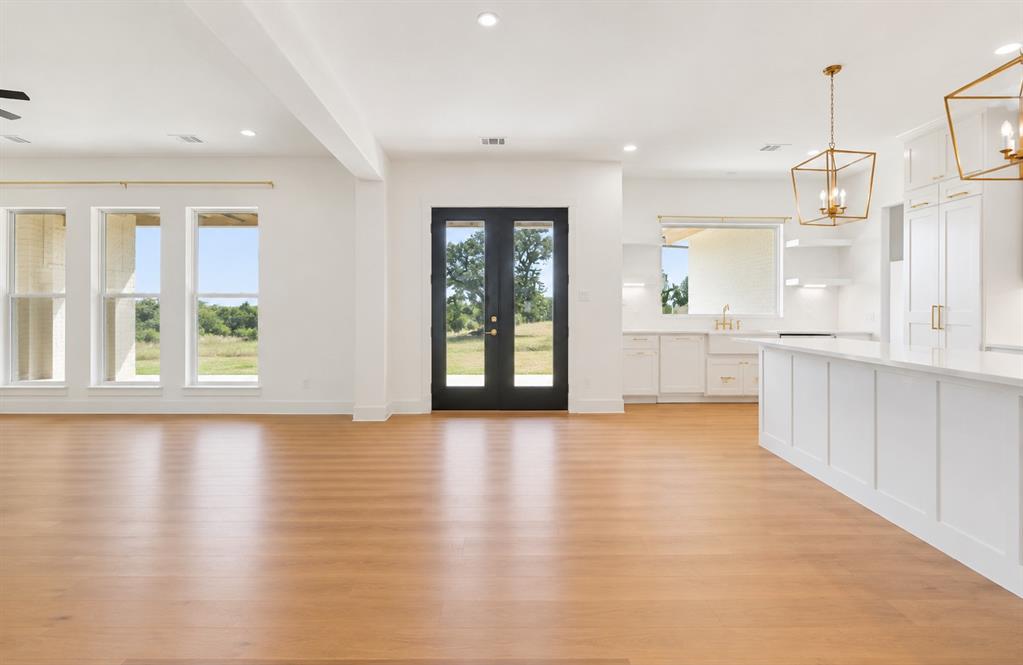 1208 Eagles Bluff Drive