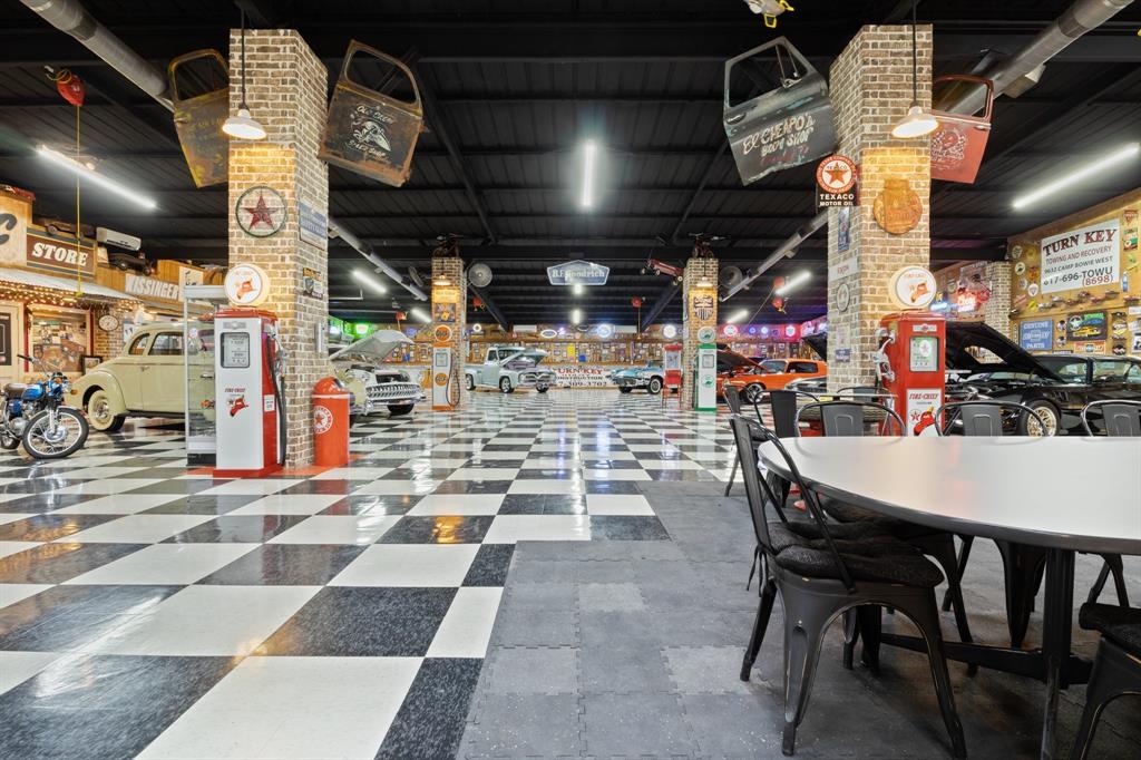 Skyline Ranch - Commercial Sale