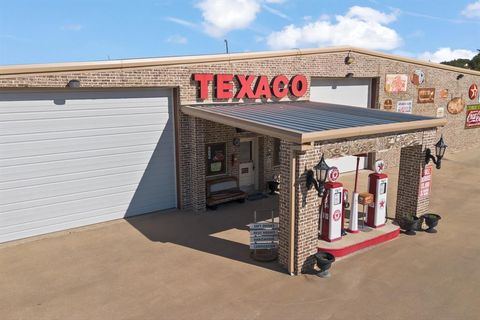 9900 2nd Street Joshua TX 76058