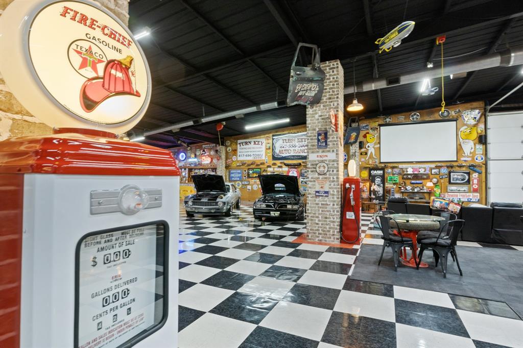 Skyline Ranch - Commercial Sale