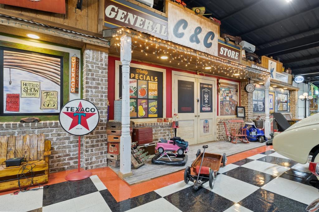 Skyline Ranch - Commercial Sale