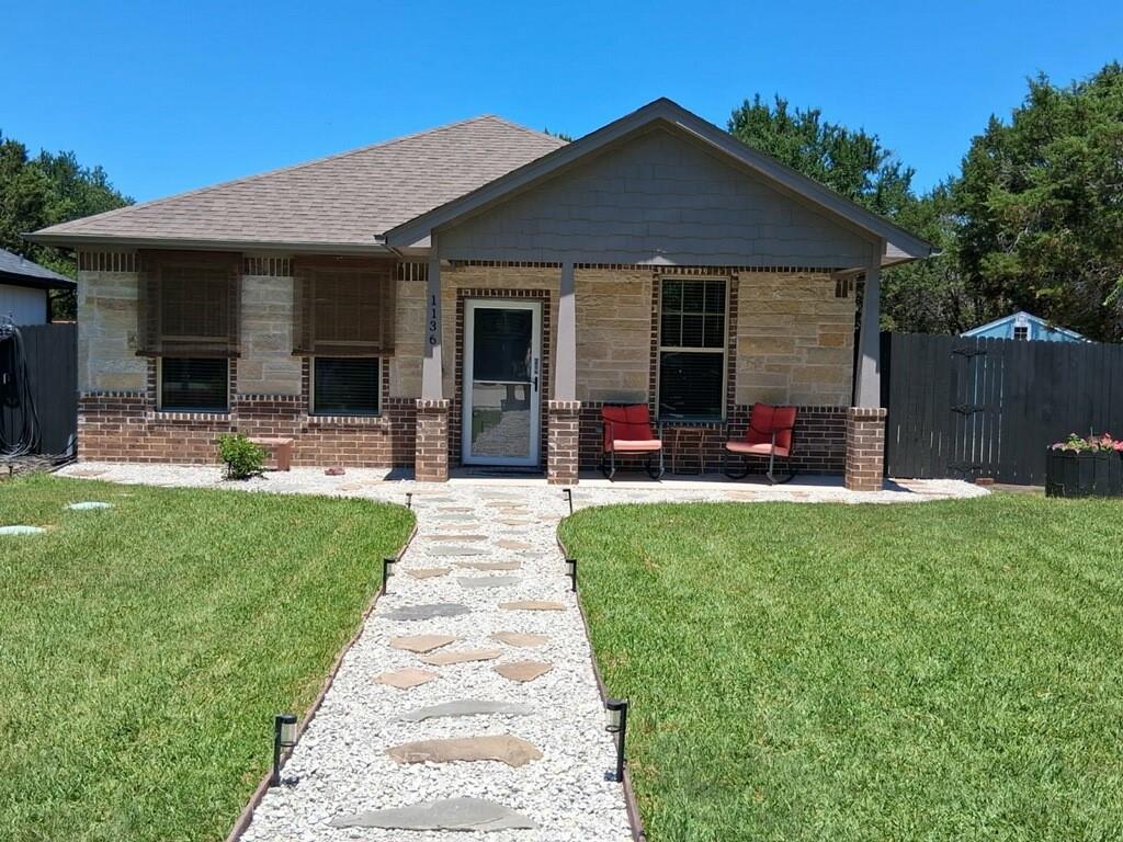 1136 Ridgeview Circle