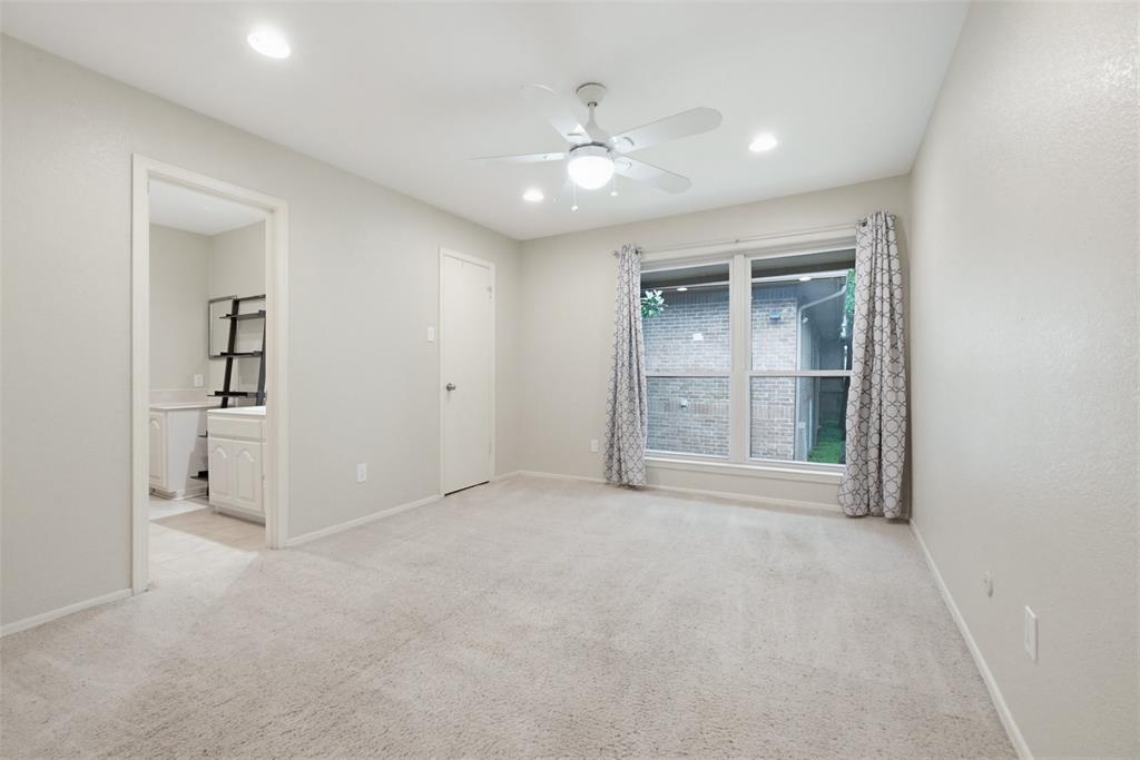 Hollows North Condo - Residential