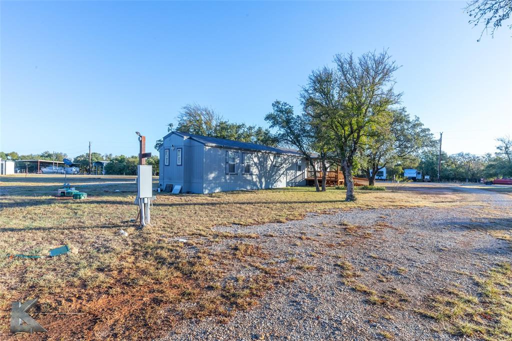 5121 Lake Shore Drive