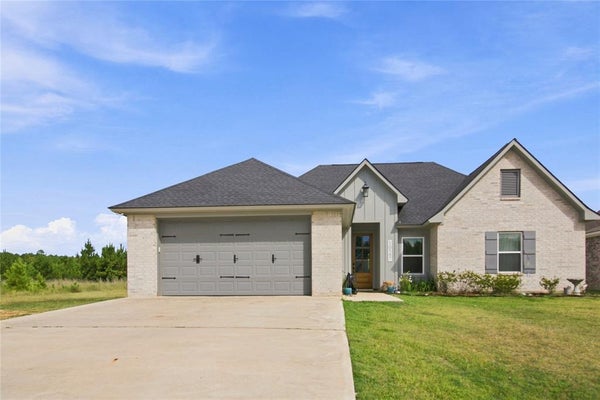 10147 KELLI LEANNE CIR, KEITHVILLE, LA 71047 - Image bfb2e4b11b22c984e1c6d1e679c4d1e5/3336415628