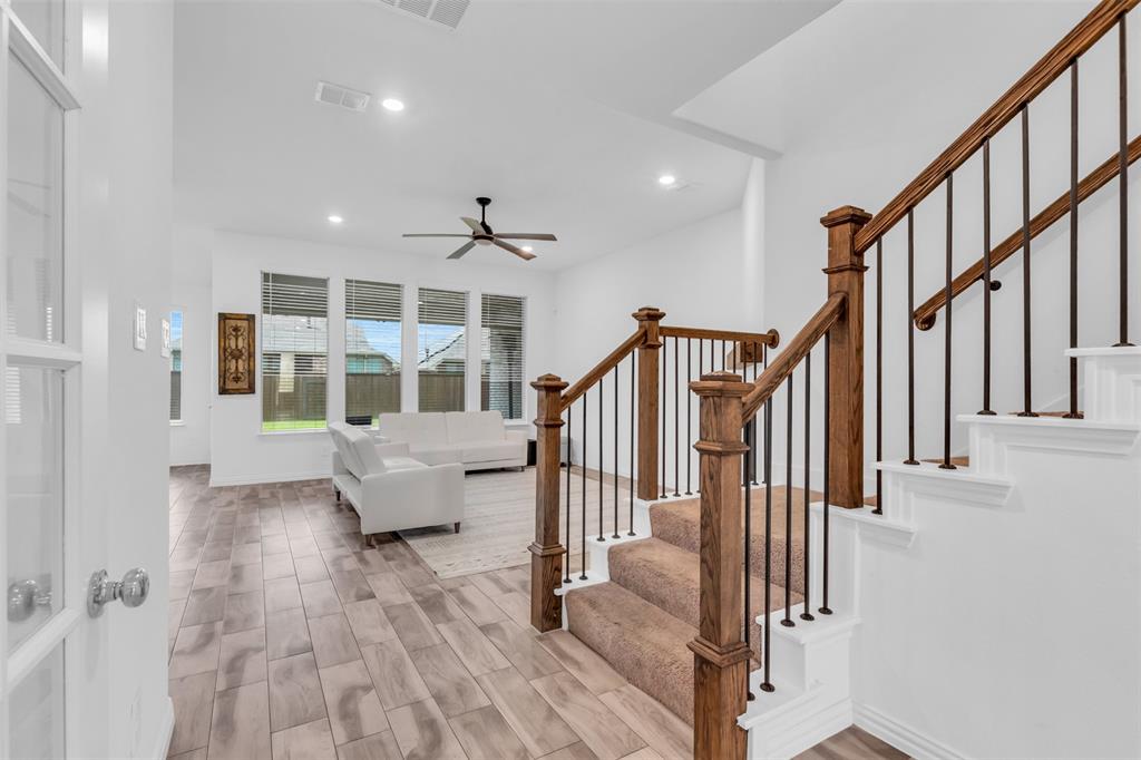 736 Pistachio Parkway