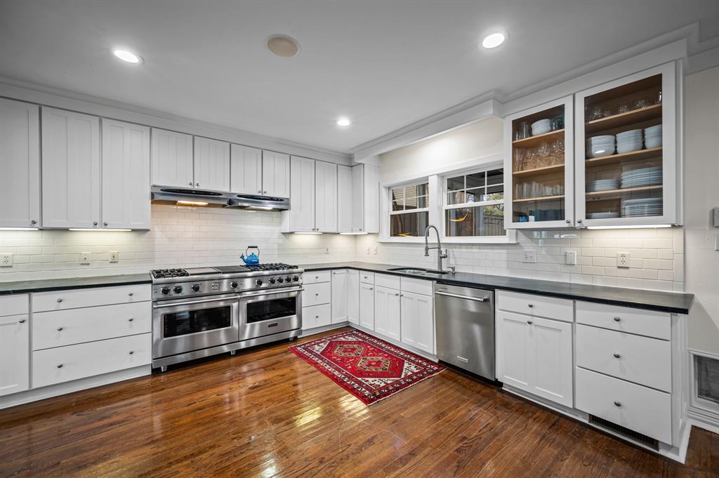 Preston Place 02 - Residential