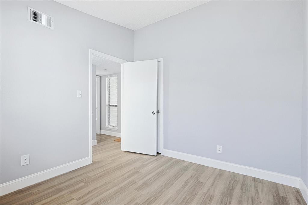 Wingate Condo - Residential