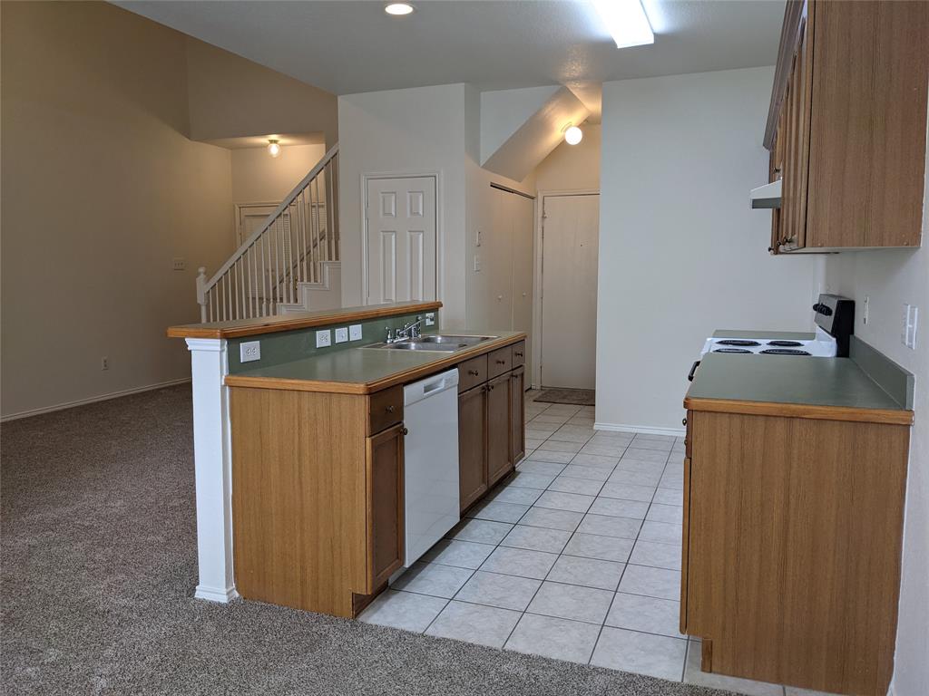 Park Lane Twnhms - Residential Lease