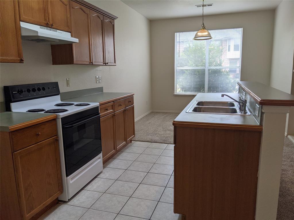 Park Lane Twnhms - Residential Lease