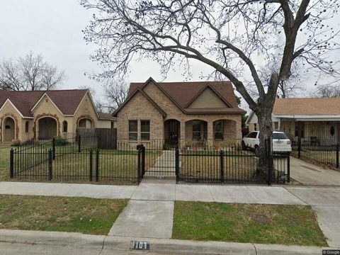 1107 Galloway Avenue Dallas TX 75216