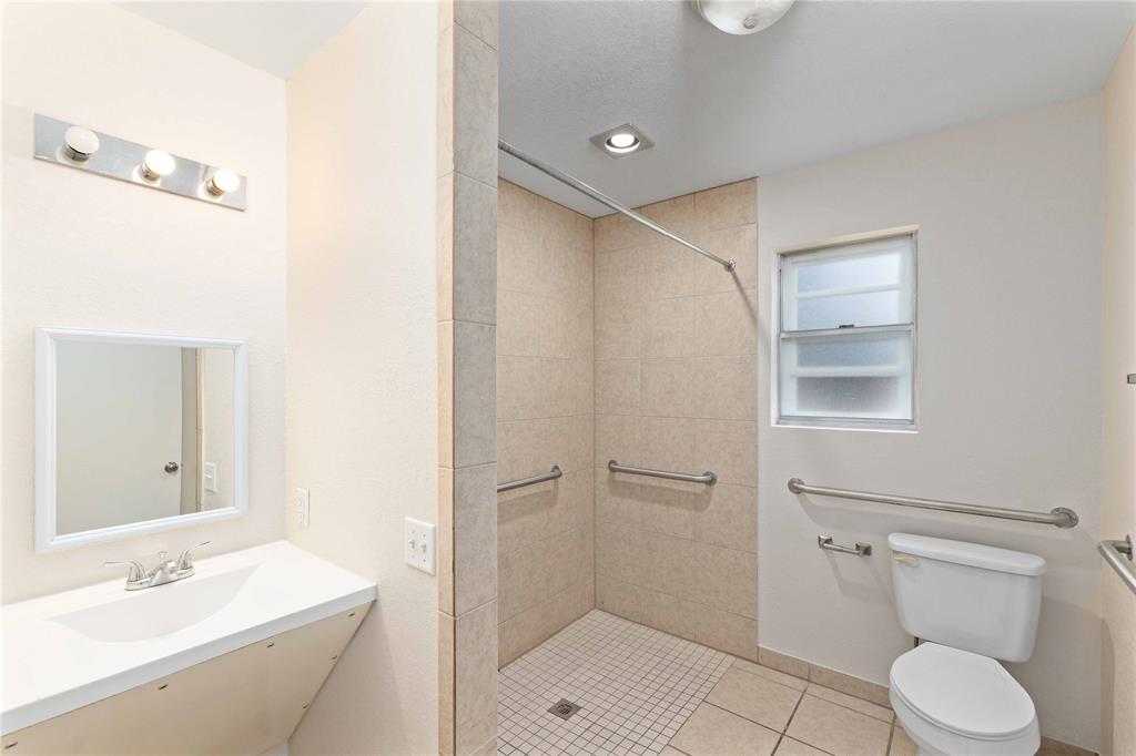 Crestwood - Residential