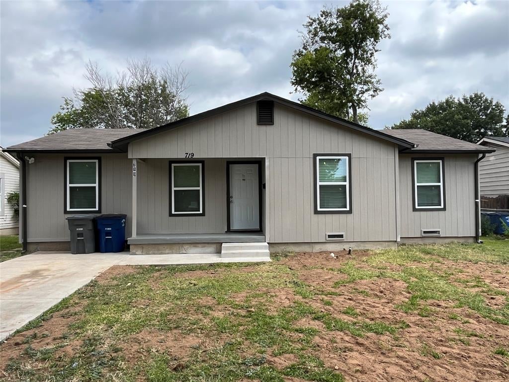 719 Fairwood Drive