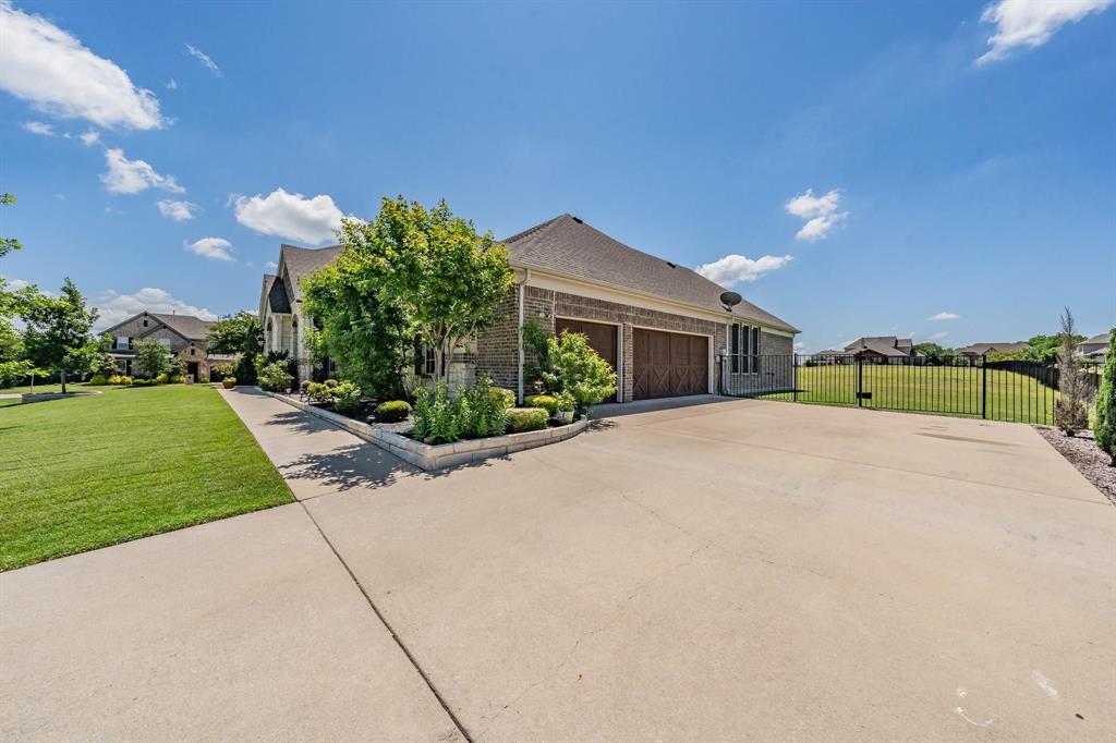 Estates Of Lakeshore Ph I The - Residential