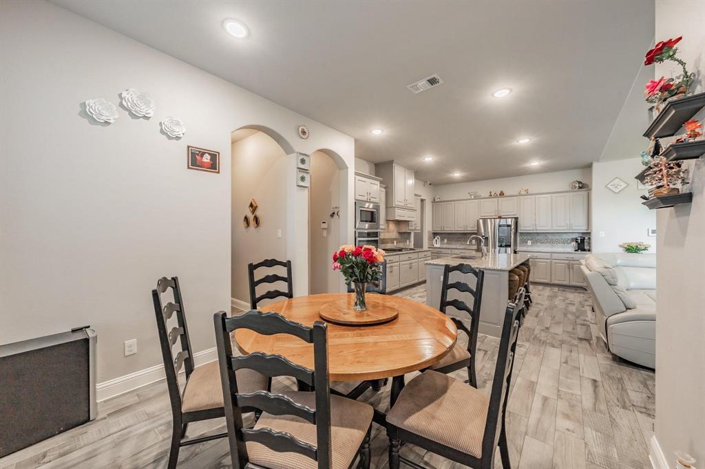 Estates Of Lakeshore Ph I The - Residential