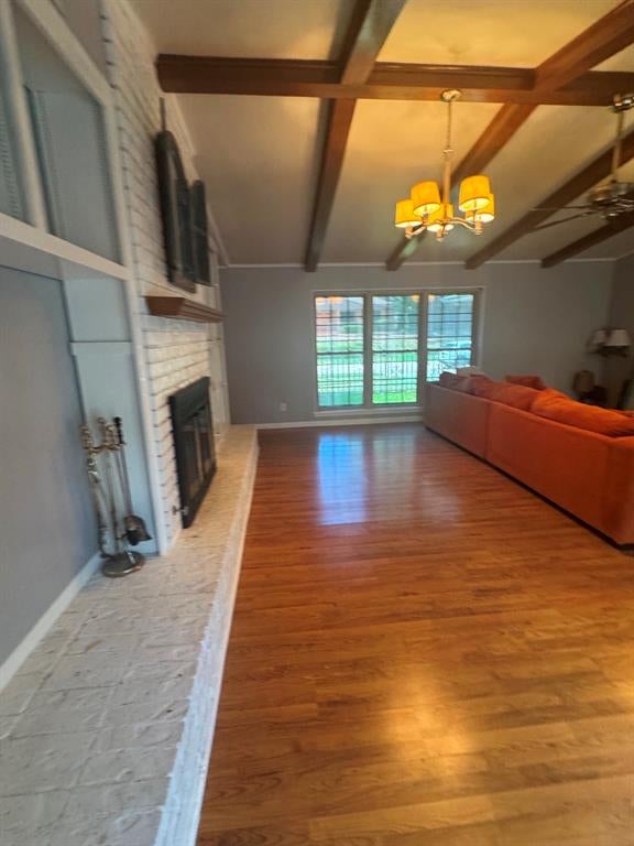 2529 Lakeway Drive