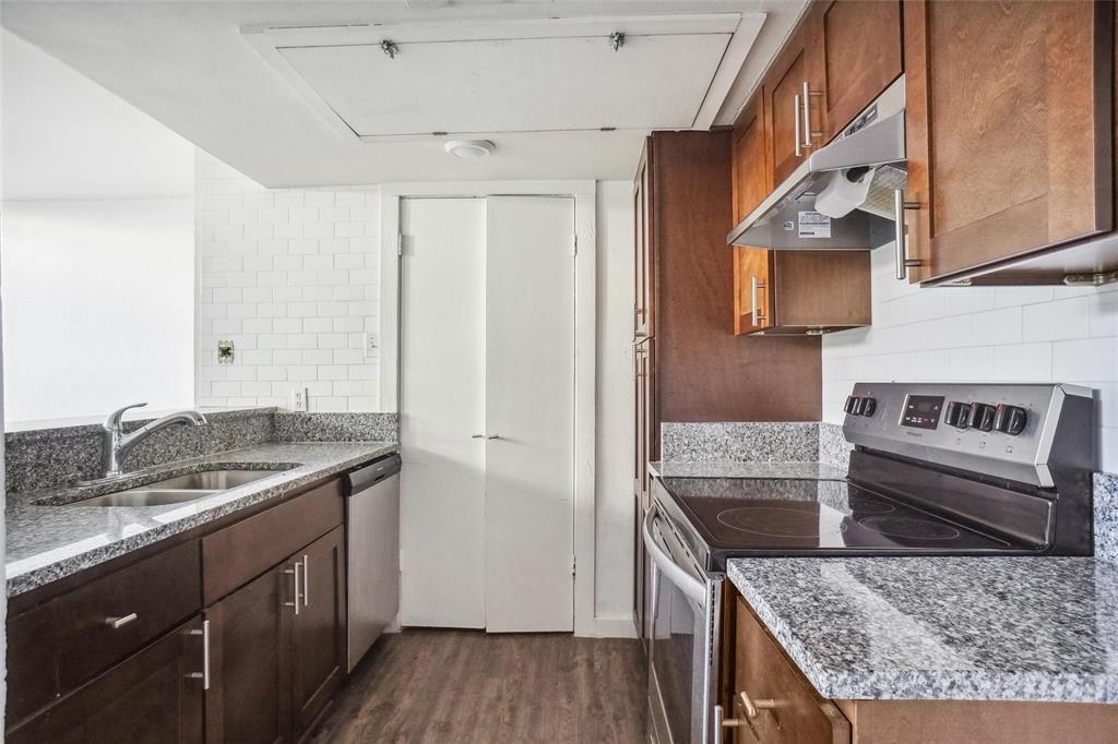 Country Condos Creek - Residential Income