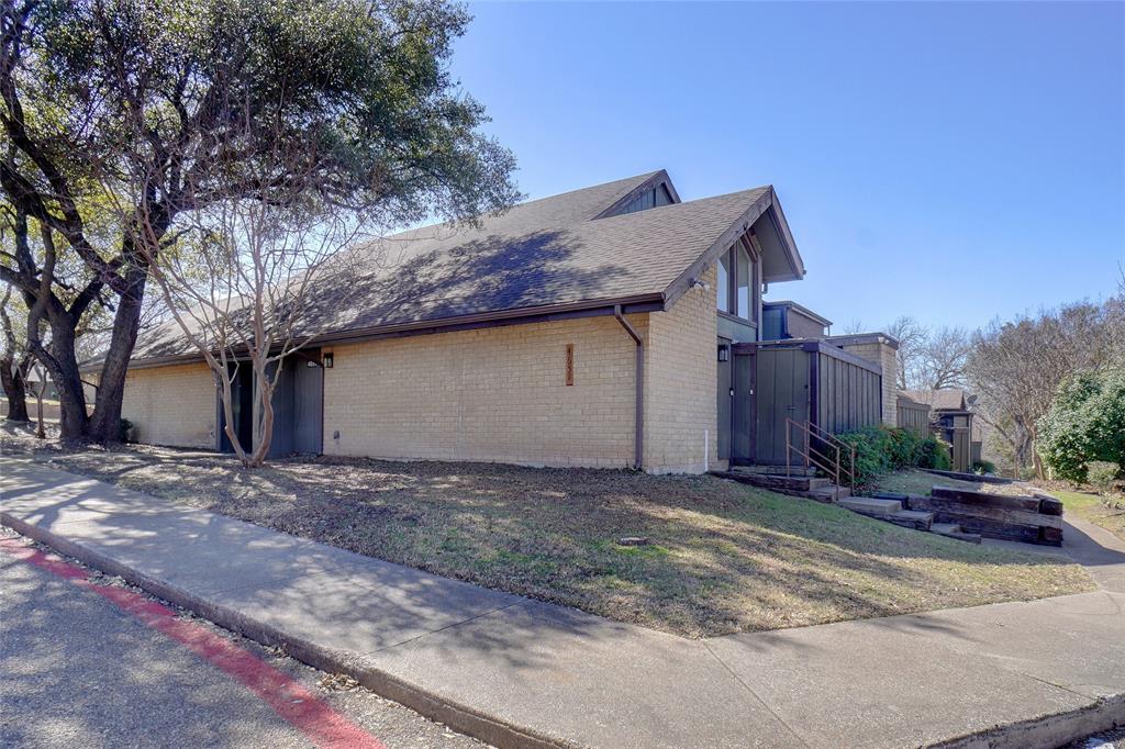 Country Condos Creek - Residential Income