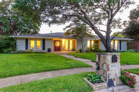 Property photo of 2628 Dalgreen Court, Plano, TX 75075