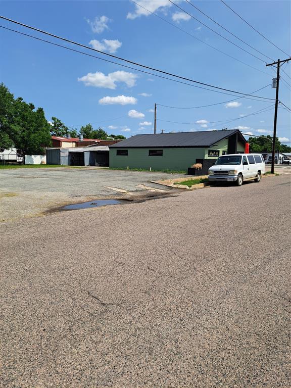 Inglish Donation - Commercial Sale