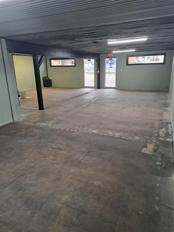 Inglish Donation - Commercial Sale