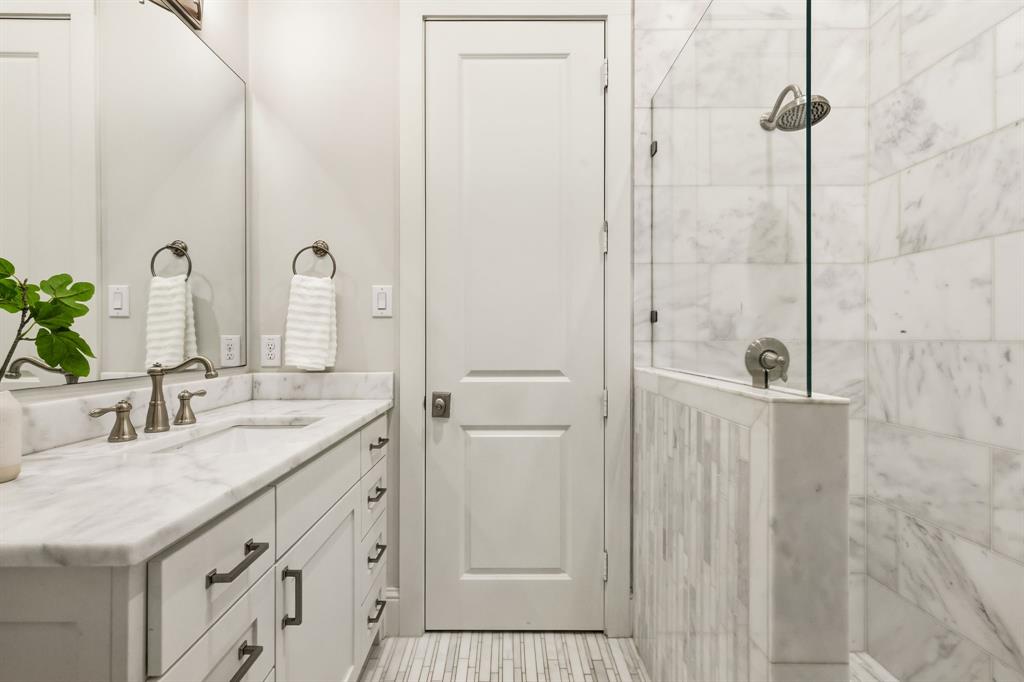 Linwood Place - Residential