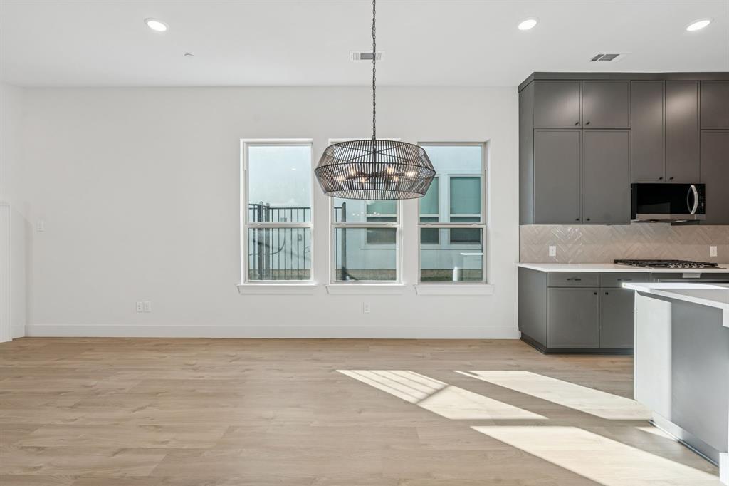 Lewisville Water's Edge II Condominium - Residential