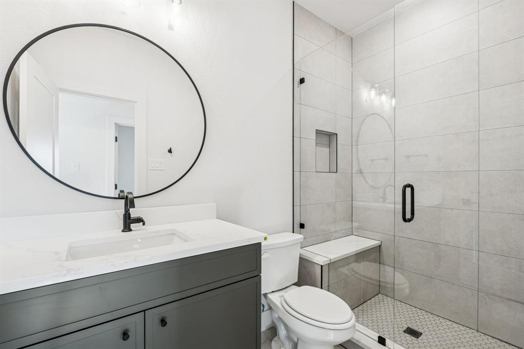 Lewisville Water's Edge II Condominium - Residential