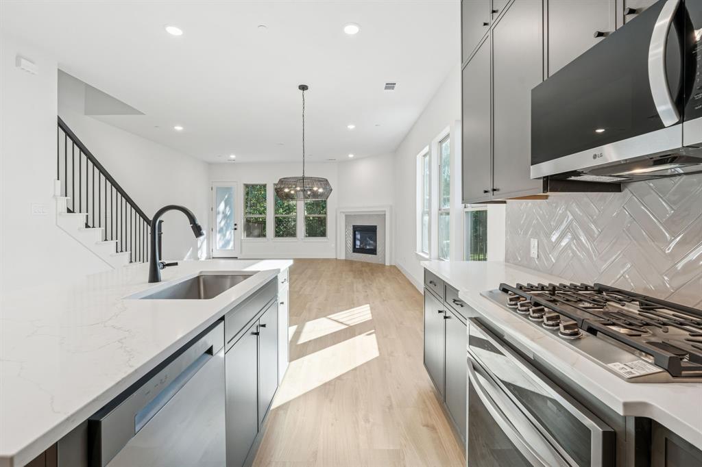 Lewisville Water's Edge II Condominium - Residential