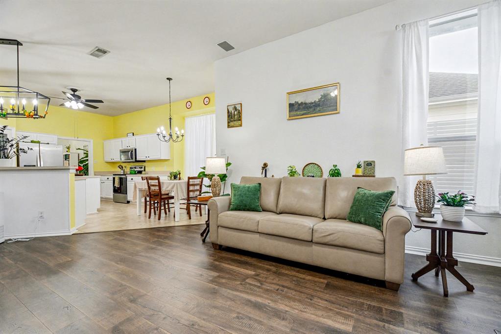 1371 Providence Boulevard