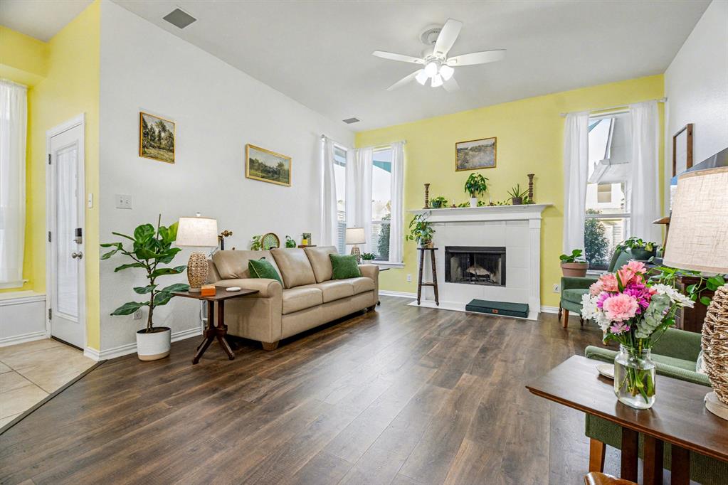 1371 Providence Boulevard