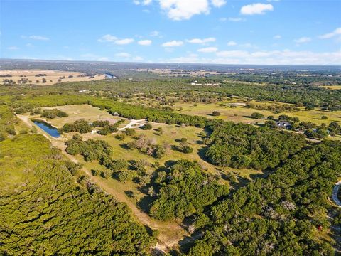 A home in Glen Rose