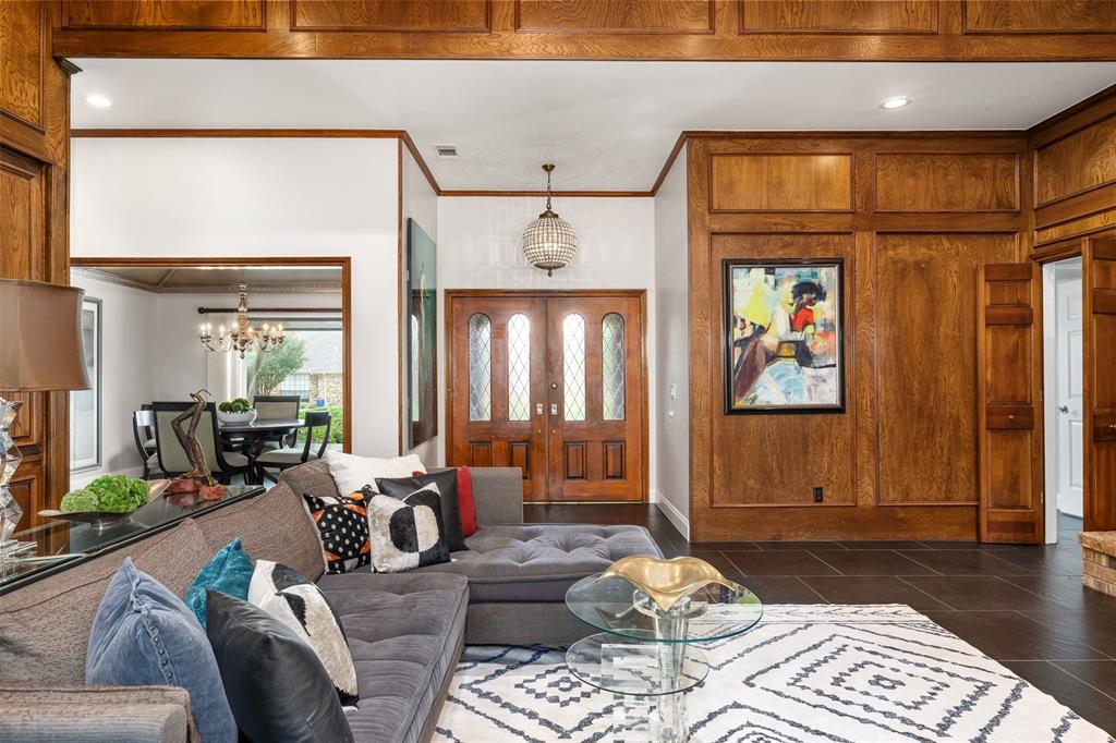 5209 Harbor Town Drive