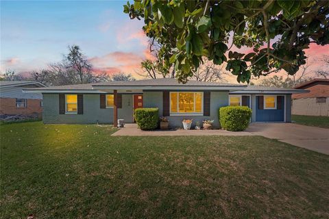 104 E Santa Anna Drive Robinson TX 76706