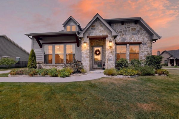 1564 SAYLEE LN, BURLESON, TX 76028 - Image bfd5fe46c95092f5ffaf8fe7824d2177/3358657528