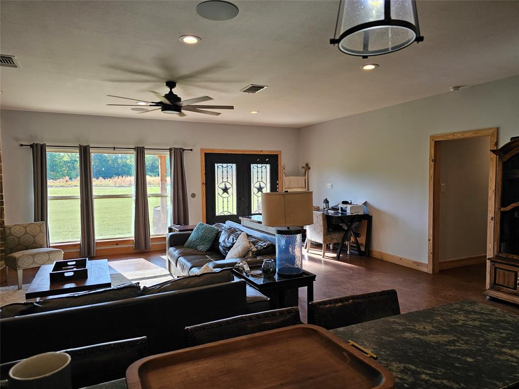 437 County Road 3190