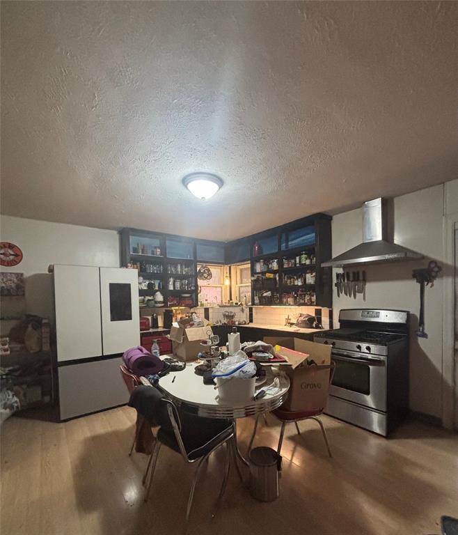 1109 Bonnie Brae Avenue