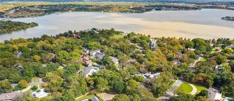 Tiny photo for 7141 Twin Tree Lane, Dallas, TX 75214 (MLS # 21163222)