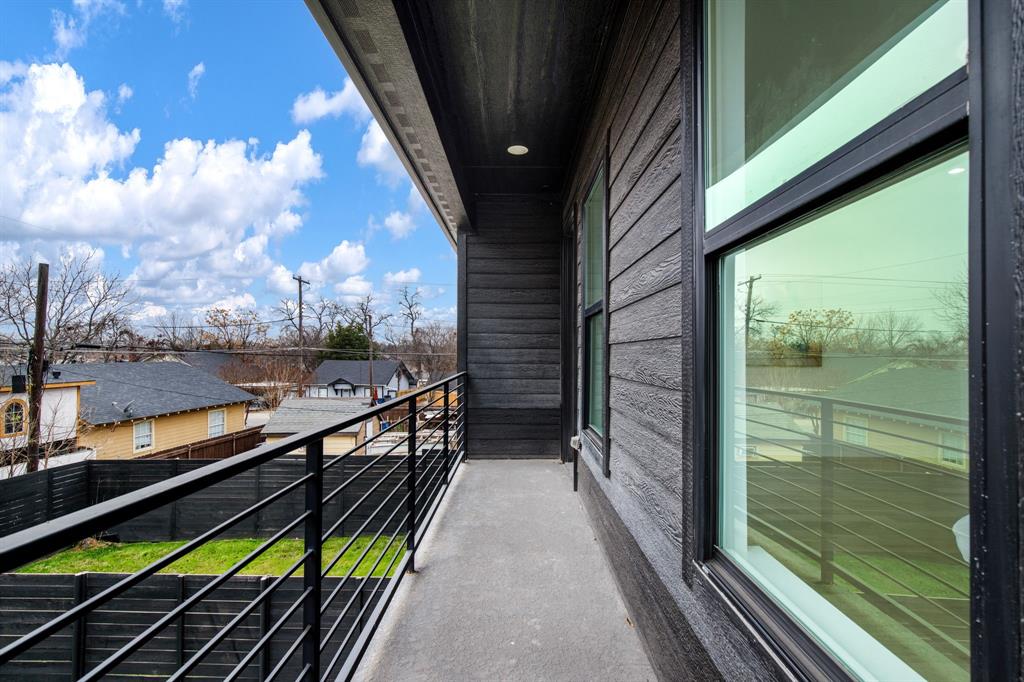 Mount Auburn - Residential