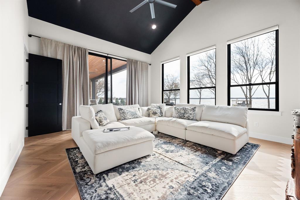 The Shores On Richland Chamb - Residential