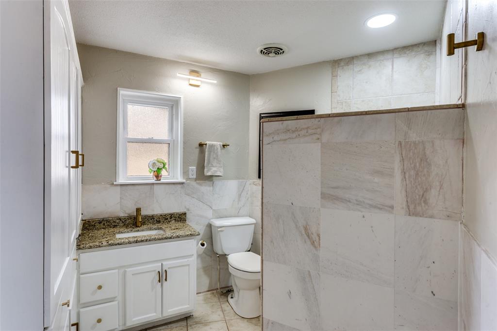 Benbrook Lakeshore Estates - Residential